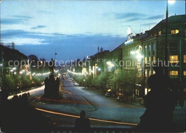 Praha Prahy Prague Wenzelsplatz am Abend