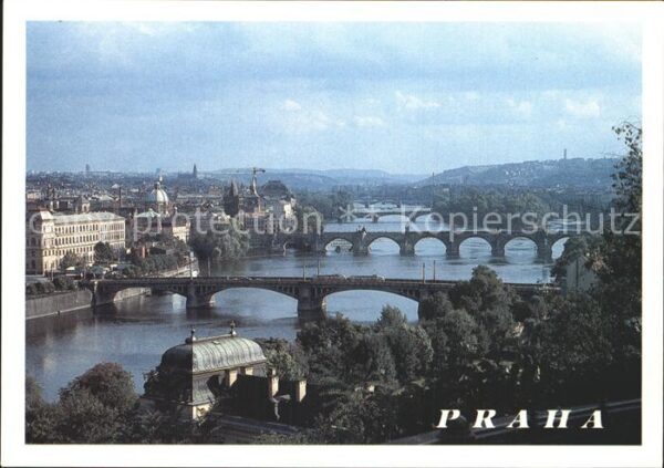 Praha Prahy Prague Brücken an der Moldau