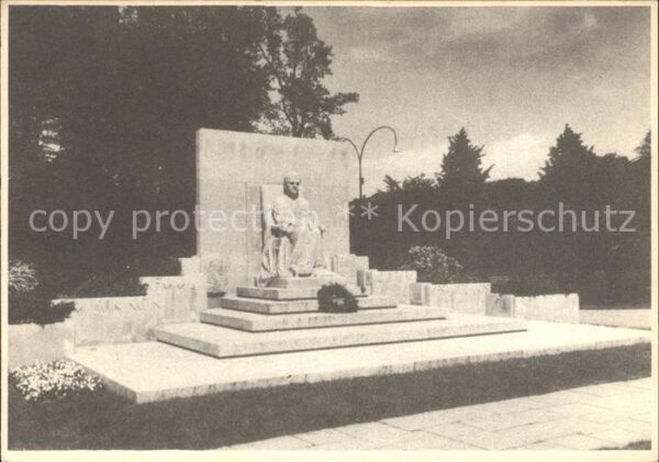 Gravenhage Königin Emma-Monument