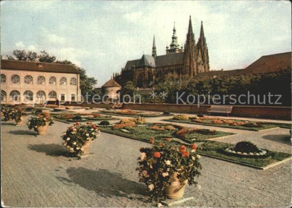 Praha Prahy Prague Terrasse bei der Reitschule mit Kirche