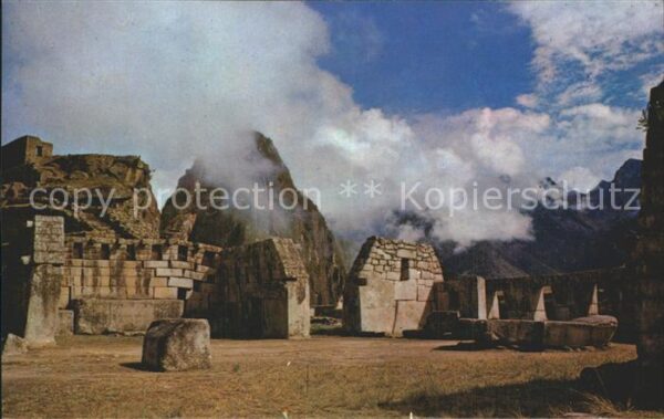 Machu Picchu Sacred Plaza und Tempel