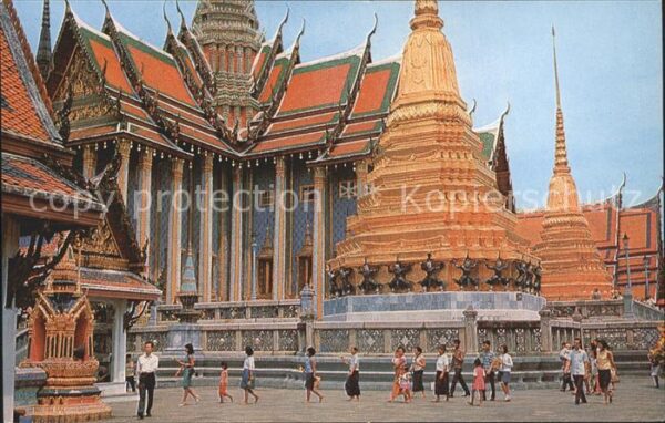Bangkok Emerald Buddha Temple