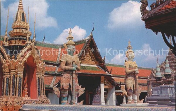 Bangkok Emerald Buddha Temple