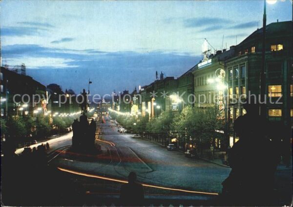 Praha Prahy Prague Wenzelsplatz am Abend
