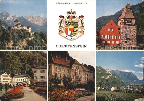Vaduz Schloss mit Wappen Residenz des Fürsten