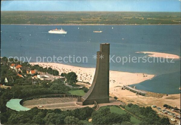 Laboe Fliegeraufnahme Marine Ehrenmal