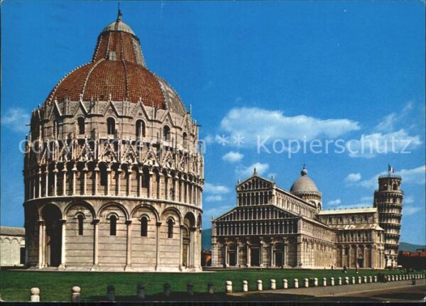 Pisa Piazza del Duomo