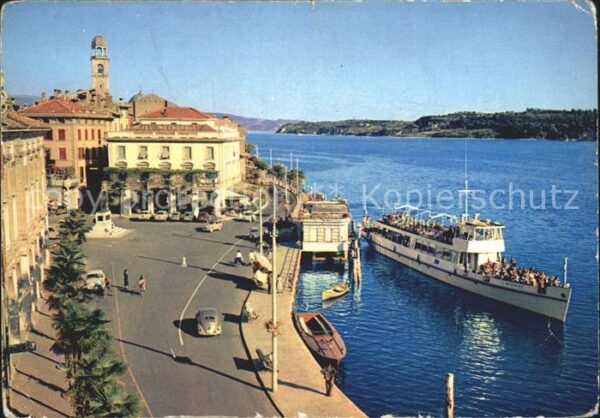 Salo Lago di Garda Schiffsanlegestelle mit Schiff