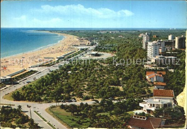 Lignano Pineta Panorama mit Strand