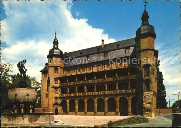 Offenbach Main Isenburger Schloss Ludo-Mayer- Brunnen