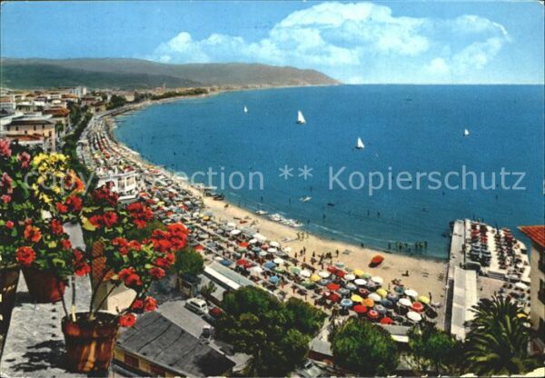 Diano Marina Strand