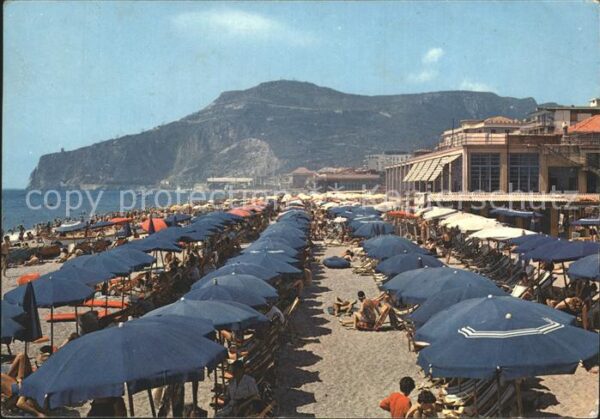Finale Ligure Spiaggia Strand