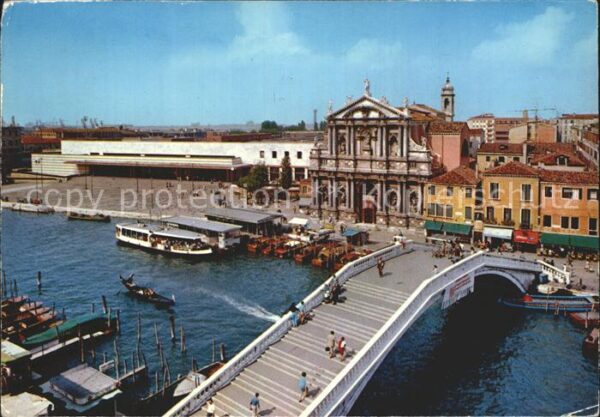 Venezia Venedig La Ferrovia e Ponte degli Scalzi Bahnho
