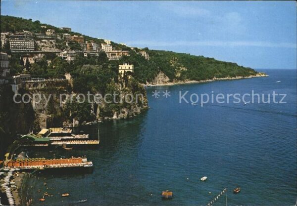 Sorrento Campania Stabilimenti balneari Badestrand Küste