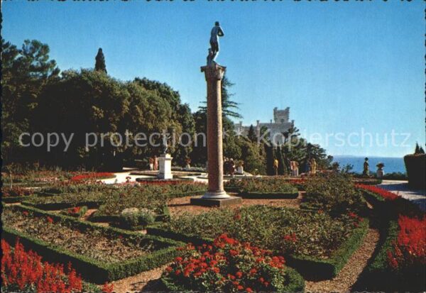 Trieste Castello di Miramare Il Parco Schloss P