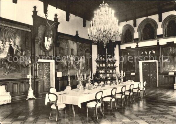 Wernigerode Harz Feudalmuseum Schloss Festsaal Kronleuch