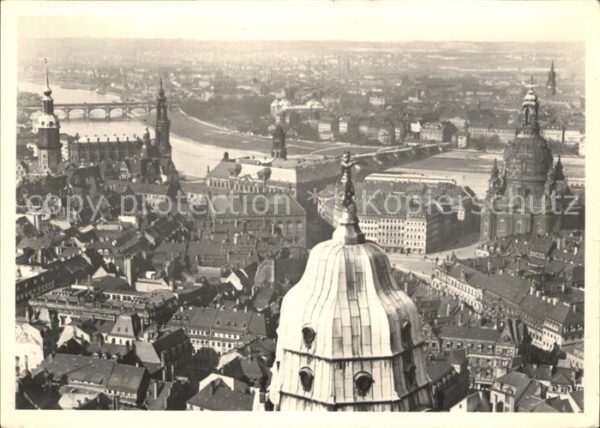Dresden Kuppel Rathausturm Altstadt vor der Zer