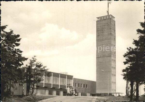 Fichtelberg Oberwiesenthal Fichtelberghaus mit Aussichtsturm
