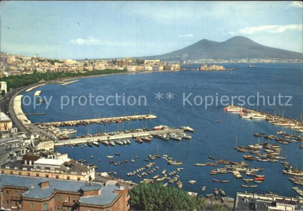 Napoli Neapel Marina di Mergellina Hafen Küste