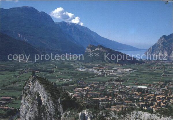 Arco Trentino La Busa vista dal Monte Colodri Lago di