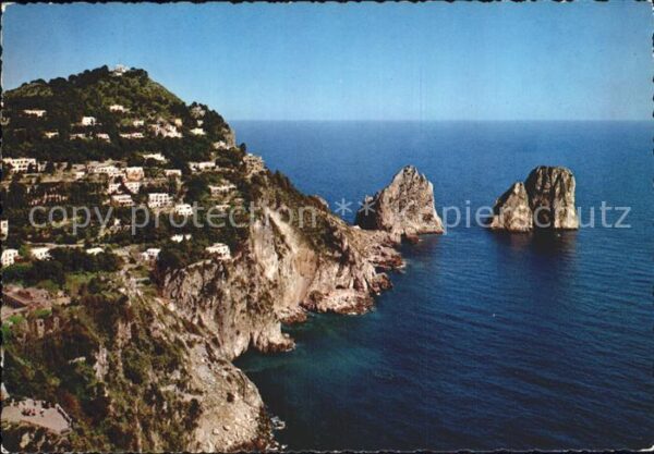 Capri Panorama Küste Faraglioni Felsen