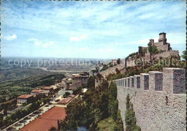 San Marino San Marino Vista della Citta Monte Titano Festung