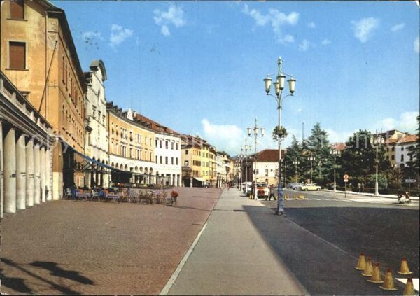 Belluno Piazza dei Martiri Märtyrerplatz