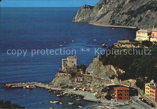 Monterosso al Mare Angolo pittoresco Malerische Ecke Hafen
