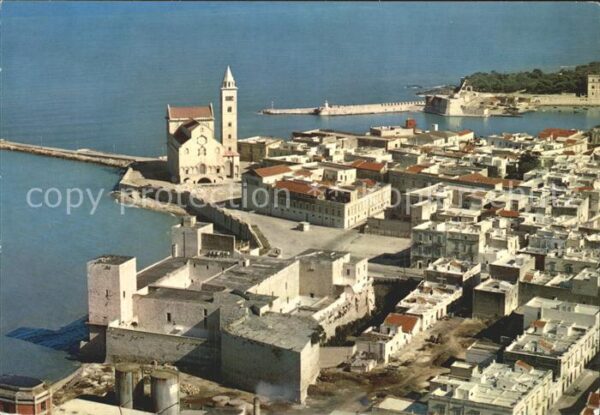 Trani Castello Svevo Cattedrale veduta aerea
