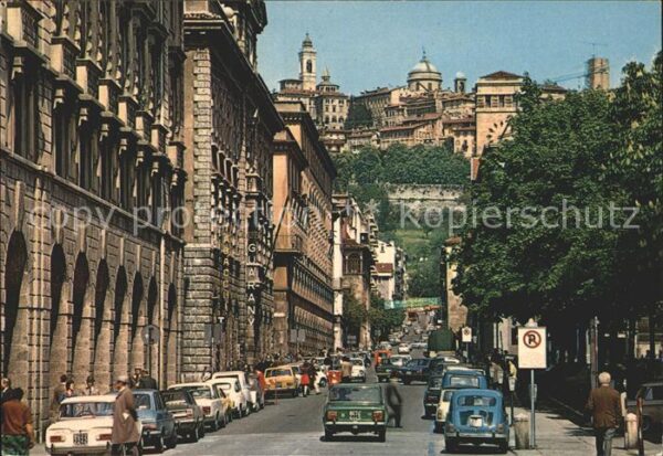 Bergamo Via A Locatelli e citta alta