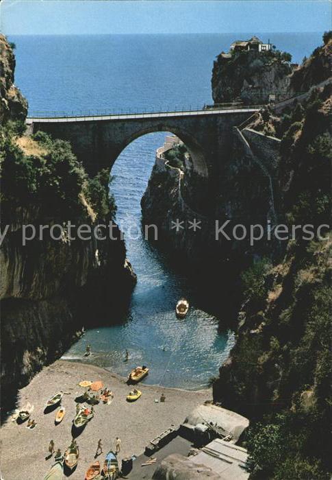 Furore Ponte Spiaggia Costiera Amalfitana Brüc