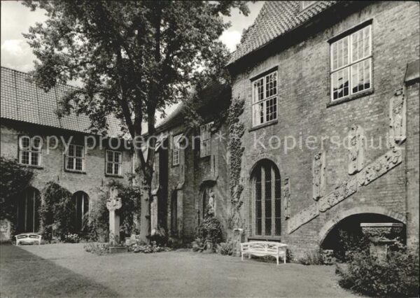 Luebeck St Annen Museum Klostergarten