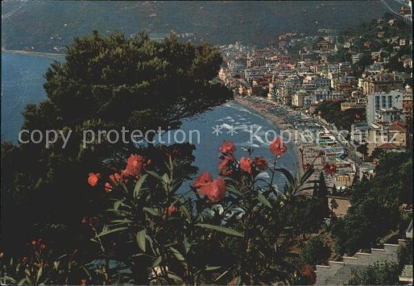 ALASSIO Savona Liguria IT Panorama Strand Blumen