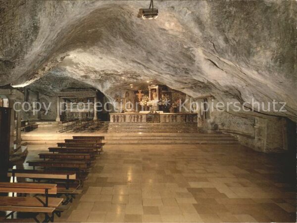 Monte Sant Angelo Basilica Santuario San Michele Grotta d
