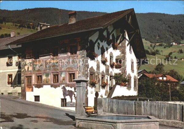 Wenns Pitztal Tirol Platzhaus Brunnen