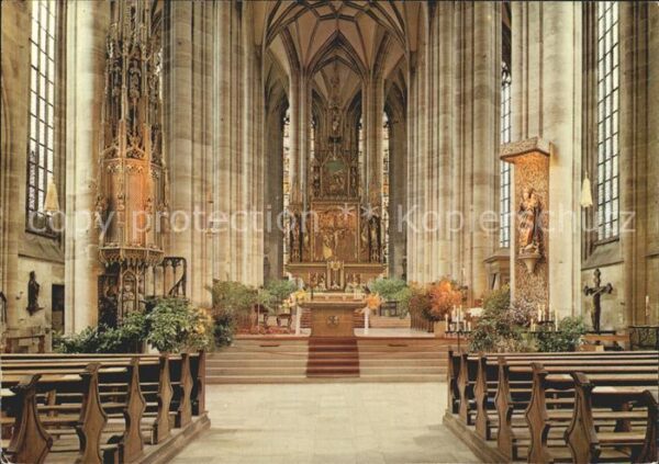 Dinkelsbuehl St Georgs Kirche Seitenschiff mit Hocha