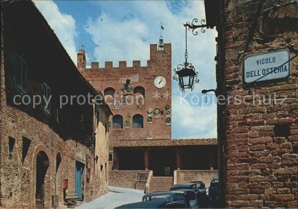 Certaldo Scorcio del Quartiere Medioevale con il