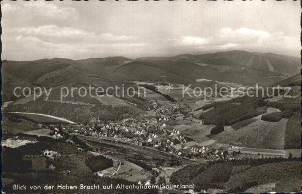 Altenhundem Panorama Blick von der Hohen Bracht