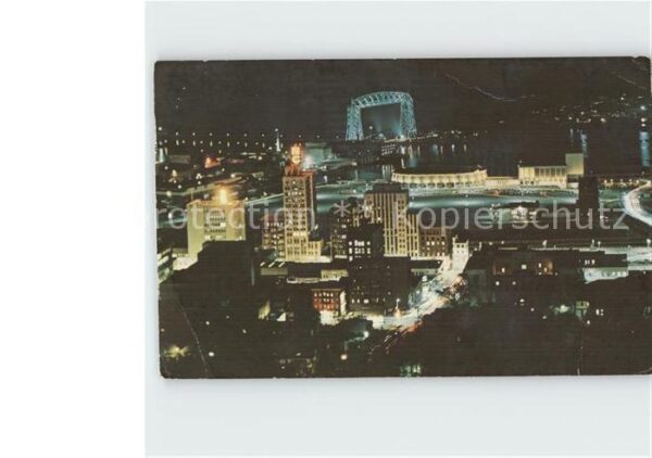 Duluth Minnesota Skyline bei Nacht