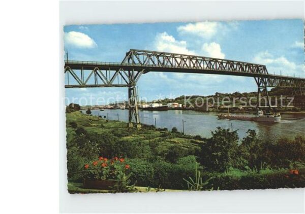 Nord Ostsee Kanal mit Hochbrücke