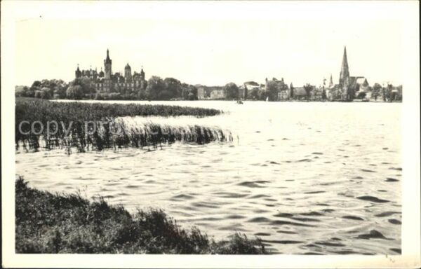 Schwerin Mecklenburg Teilansicht Schloss Kirche