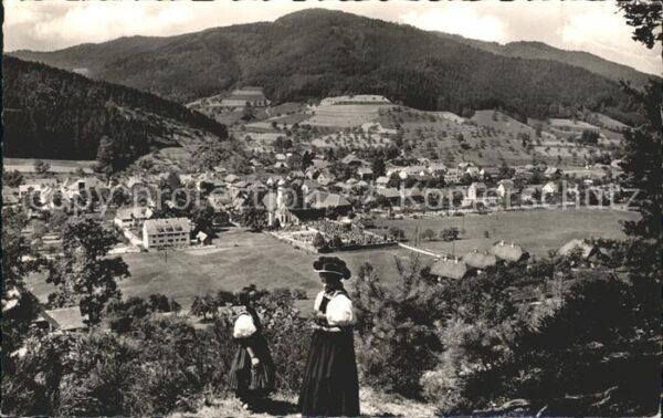 Gutach Schwarzwald Total Trachtenmädchen