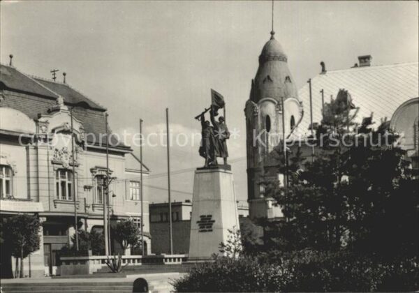 Trnava Pamätnik Sovietskej armady Denkmal