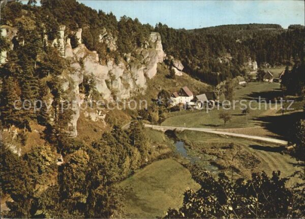 Obertrubach Römerbrücke mit Schlöttermühle Trubacht