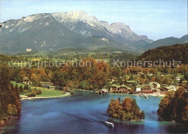 Koenigssee mit Seeplatz und Untersberg Berchtesgad