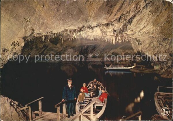 Hoehlen Caves Grottes Han-sur-Lesse Embarquement