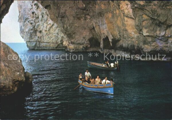 Hoehlen Caves Grottes Malta Blue Grotto Wied Iz-Zurrieq