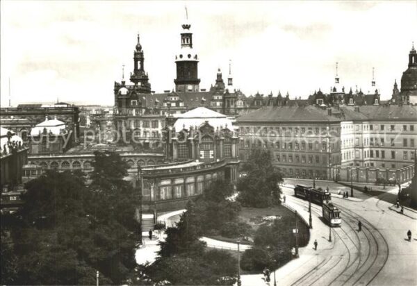 Strassenbahn Dresden Sophienstrasse Zwinger Schloss