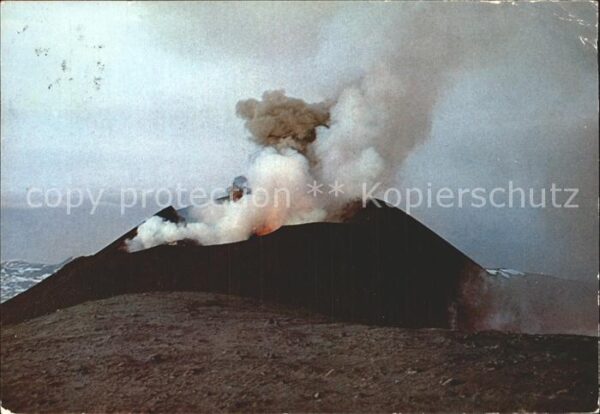 Vulkane Geysire Vulcans Geysers Etna Cratere Nord-Est esplosione