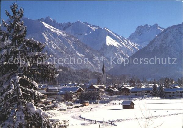 Oberstdorf mit Allgäuer Alpen